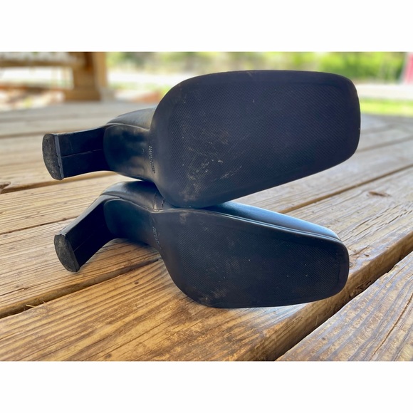 VTG 90s Leather Brown Ankle Boots - Picture 5 of 5